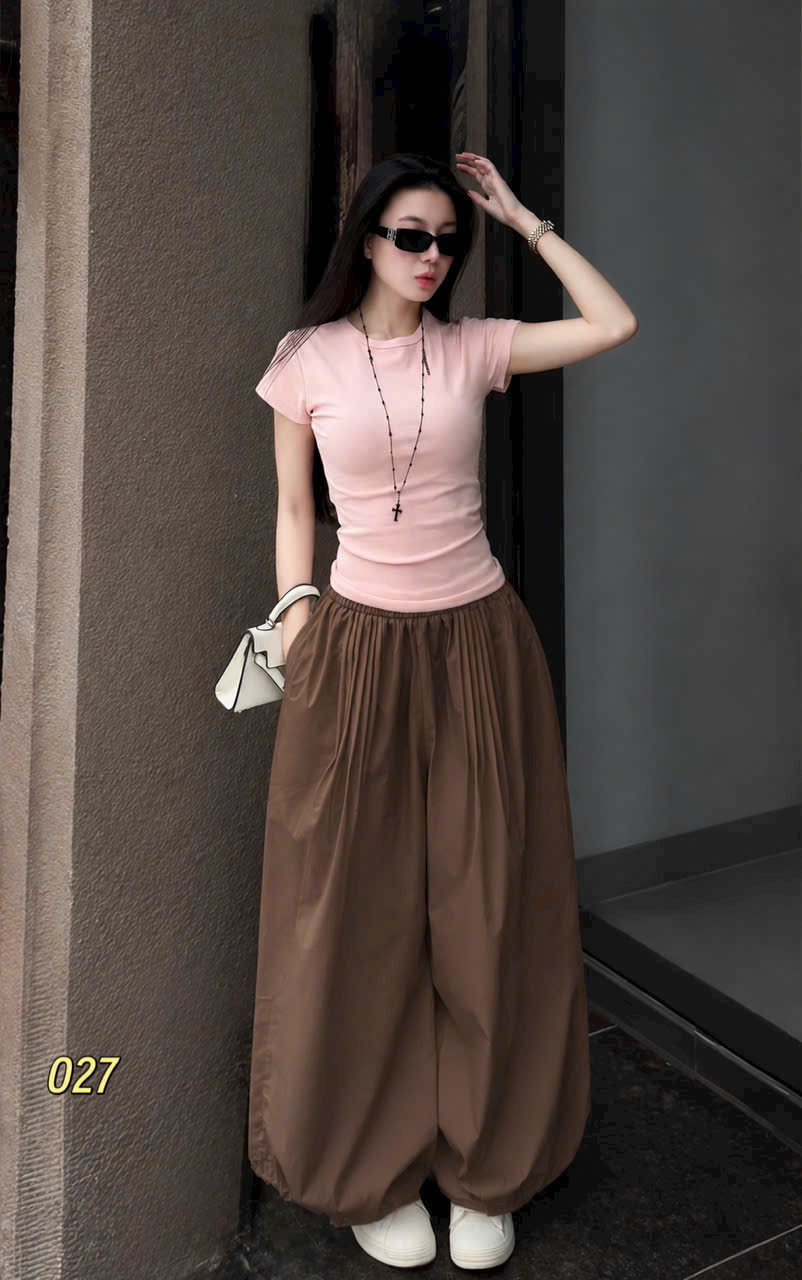 Quần Kaki Gió Xếp Ly Nữ - Ống Rộng Thời Trang